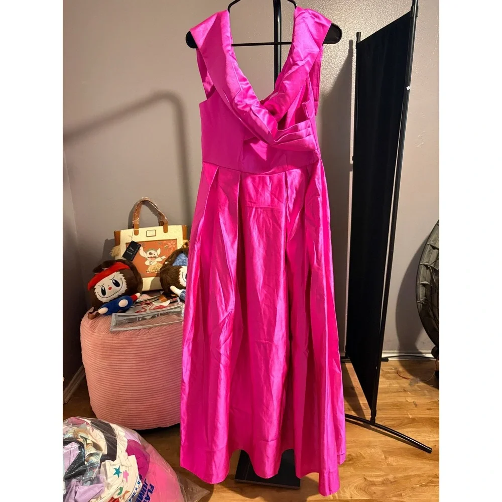 Faeriesty Gorgeous Pink Satin Occassion Gown Sz M